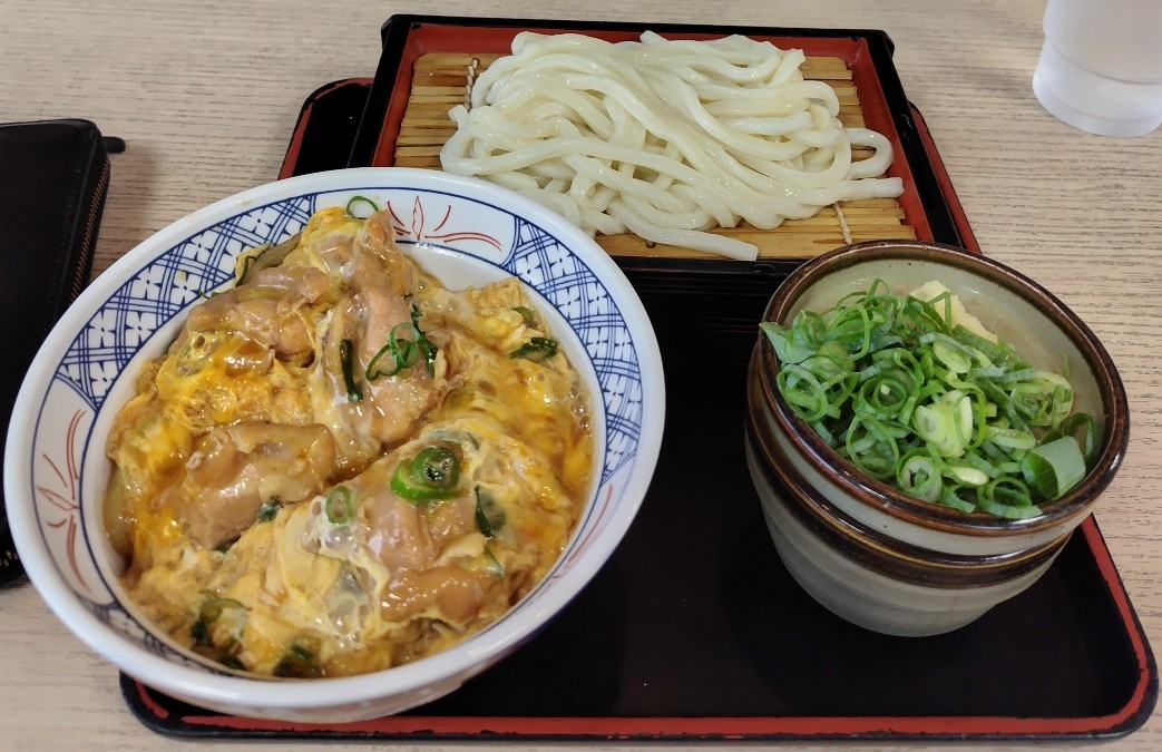 お昼ご飯はどんどんで決まり♪