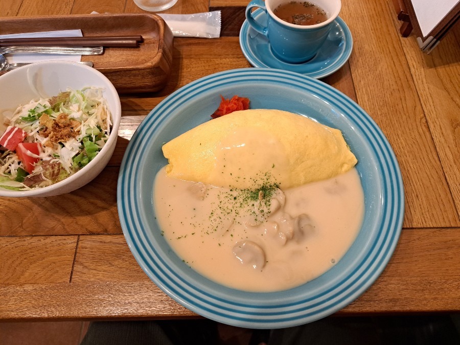 さけマヨオムライスランチセット