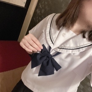 ゆ　い